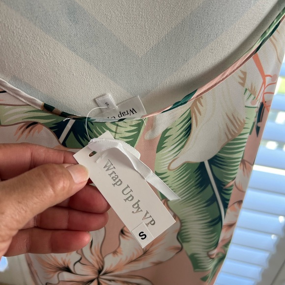 Floral Dress/Chimes Five O Long Chimes/Dress - Picture 5 of 6